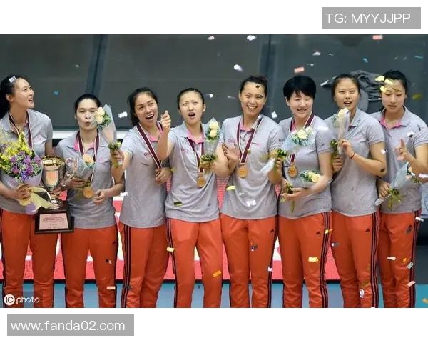 深圳排球队拼搏精神展现世界锦标赛的辉煌历程与奋斗故事