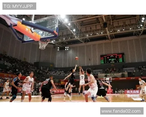 赛后分析：北京篮球队与杭州篮球队实力对比及比赛亮点回顾