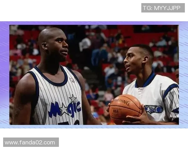 足球明星奥尼尔的传奇人生与场上精彩瞬间回顾